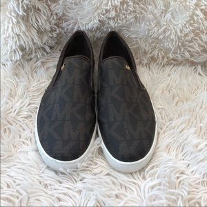 Michael Michael Kors Keaton Slip-On Logo Sneakers
